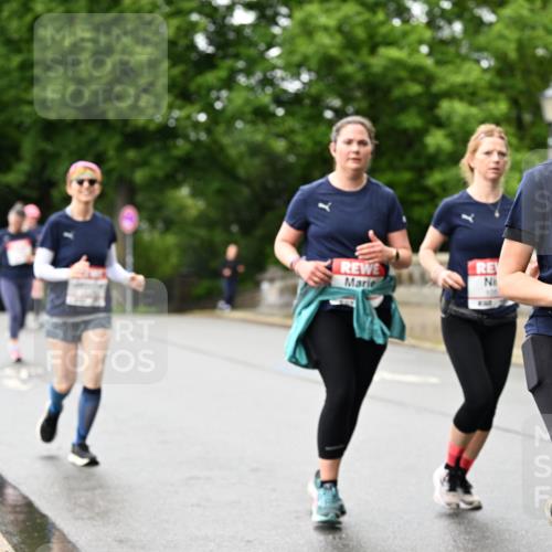 14.06.2026 - REWE Women's Run Dr. Thomas Lammeyer http://msf.ph/oto/9774785 14.06.2026 09:55:55 Laufen 10, 10289 meine-sportfotos.de