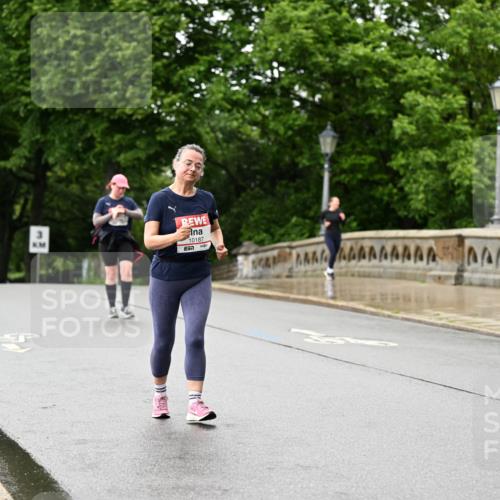 14.06.2026 - REWE Women's Run Dr. Thomas Lammeyer http://msf.ph/oto/9774813 14.06.2026 09:55:59 Laufen 10187, 57 meine-sportfotos.de