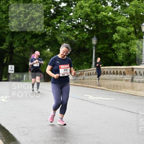 14.06.2026 - REWE Women's Run Dr. Thomas Lammeyer http://msf.ph/oto/9774816 14.06.2026 09:56:00 Laufen 10187, 517 meine-sportfotos.de