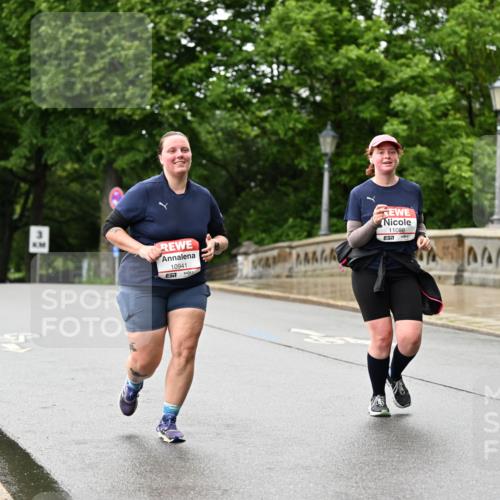 14.06.2026 - REWE Women's Run Dr. Thomas Lammeyer http://msf.ph/oto/9774858 14.06.2026 09:56:05 Laufen 10941, 57, 11088, 7 meine-sportfotos.de