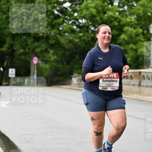 14.06.2026 - REWE Women's Run Dr. Thomas Lammeyer http://msf.ph/oto/9774867 14.06.2026 09:56:06 Laufen 10941, 7434 meine-sportfotos.de