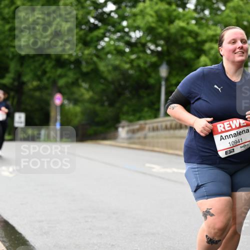 14.06.2026 - REWE Women's Run Dr. Thomas Lammeyer http://msf.ph/oto/9774872 14.06.2026 09:56:06 Laufen 10941 meine-sportfotos.de