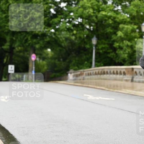 14.06.2026 - REWE Women's Run Dr. Thomas Lammeyer http://msf.ph/oto/9774902 14.06.2026 09:56:12 Laufen 10374 meine-sportfotos.de