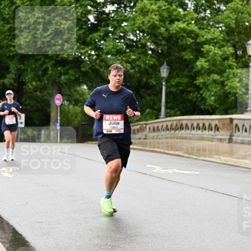 14.06.2026 - REWE Women's Run Dr. Thomas Lammeyer http://msf.ph/oto/9774907 14.06.2026 09:56:16 Laufen 10863, 7 meine-sportfotos.de