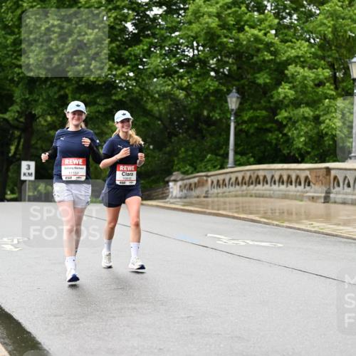 14.06.2026 - REWE Women's Run Dr. Thomas Lammeyer http://msf.ph/oto/9774930 14.06.2026 09:56:19 Laufen 3, 11151, 10630 meine-sportfotos.de