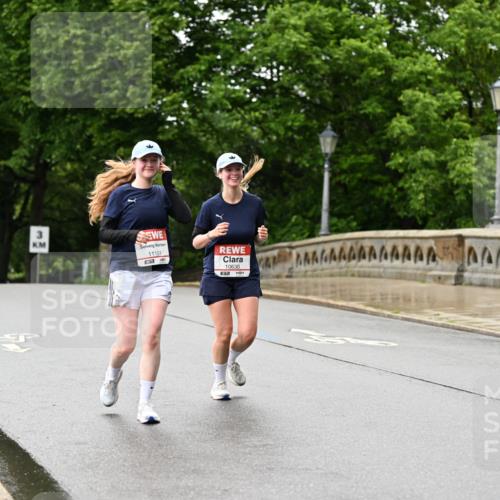 14.06.2026 - REWE Women's Run Dr. Thomas Lammeyer http://msf.ph/oto/9774934 14.06.2026 09:56:20 Laufen 11151, 10630, 57 meine-sportfotos.de