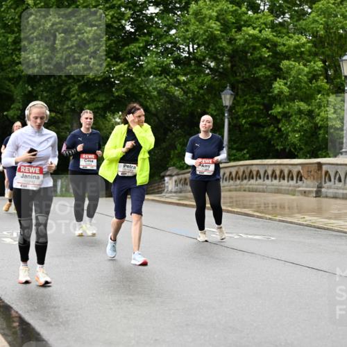 14.06.2026 - REWE Women's Run Dr. Thomas Lammeyer http://msf.ph/oto/9774994 14.06.2026 09:56:35 Laufen 10200, 11189, 11466 meine-sportfotos.de