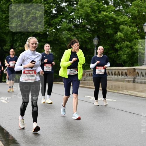 14.06.2026 - REWE Women's Run Dr. Thomas Lammeyer http://msf.ph/oto/9775002 14.06.2026 09:56:35 Laufen 10200, 7, 11189 meine-sportfotos.de