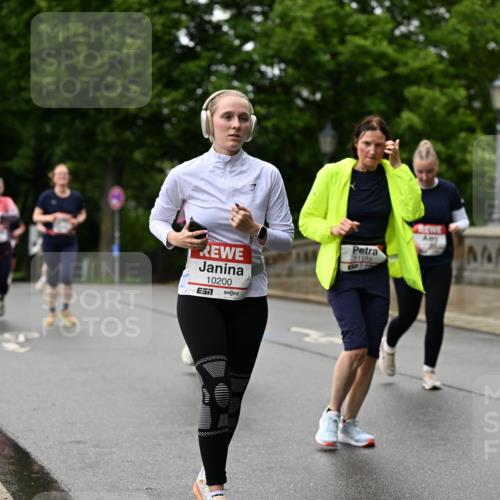 14.06.2026 - REWE Women's Run Dr. Thomas Lammeyer http://msf.ph/oto/9775010 14.06.2026 09:56:36 Laufen 10200, 7, 11189, 4444 meine-sportfotos.de