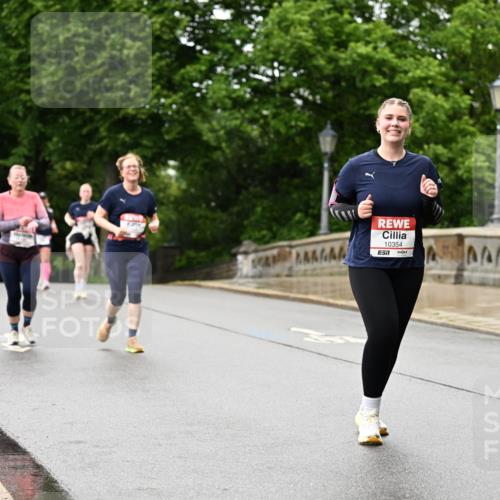 14.06.2026 - REWE Women's Run Dr. Thomas Lammeyer http://msf.ph/oto/9775016 14.06.2026 09:56:38 Laufen 10354, 57 meine-sportfotos.de