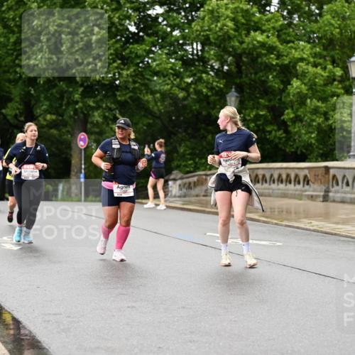 14.06.2026 - REWE Women's Run Dr. Thomas Lammeyer http://msf.ph/oto/9775055 14.06.2026 09:56:45 Laufen 1050, 24 meine-sportfotos.de