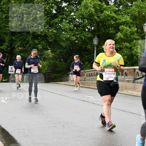 14.06.2026 - REWE Women's Run Dr. Thomas Lammeyer http://msf.ph/oto/9775082 14.06.2026 09:56:50 Laufen 3, 11226, 11000 meine-sportfotos.de