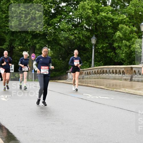 14.06.2026 - REWE Women's Run Dr. Thomas Lammeyer http://msf.ph/oto/9775092 14.06.2026 09:56:51 Laufen 11226, 11, 000 meine-sportfotos.de