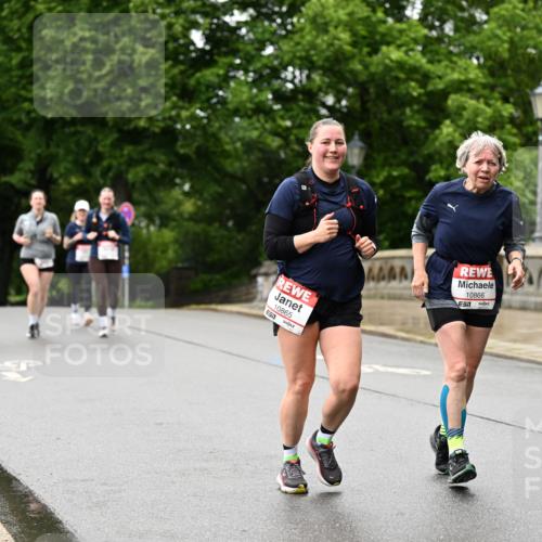 14.06.2026 - REWE Women's Run Dr. Thomas Lammeyer http://msf.ph/oto/9775105 14.06.2026 09:56:56 Laufen 10865, 10866, 7, 2429 meine-sportfotos.de