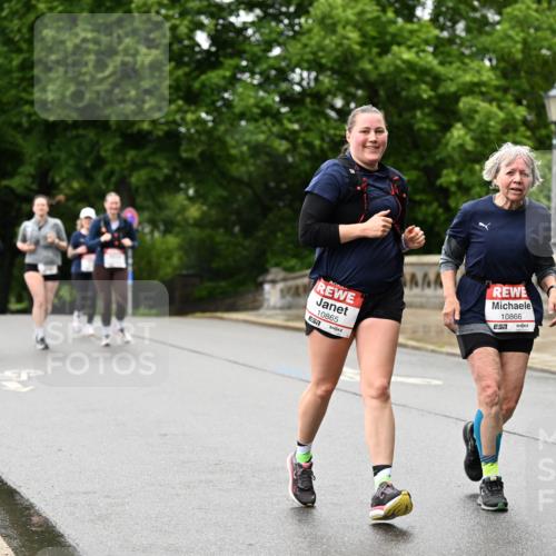 14.06.2026 - REWE Women's Run Dr. Thomas Lammeyer http://msf.ph/oto/9775107 14.06.2026 09:56:57 Laufen 10865, 10866, 7 meine-sportfotos.de