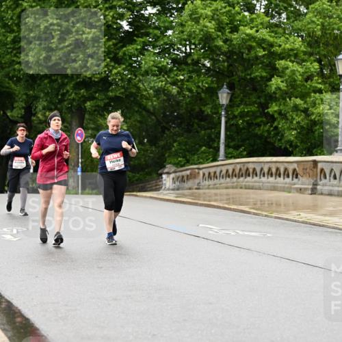 14.06.2026 - REWE Women's Run Dr. Thomas Lammeyer http://msf.ph/oto/9775143 14.06.2026 09:57:10 Laufen 10306 meine-sportfotos.de