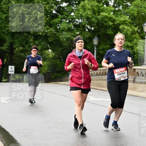 14.06.2026 - REWE Women's Run Dr. Thomas Lammeyer http://msf.ph/oto/9775151 14.06.2026 09:57:12 Laufen 10306, 57, 7234 meine-sportfotos.de