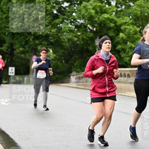 14.06.2026 - REWE Women's Run Dr. Thomas Lammeyer http://msf.ph/oto/9775156 14.06.2026 09:57:13 Laufen 10306 meine-sportfotos.de