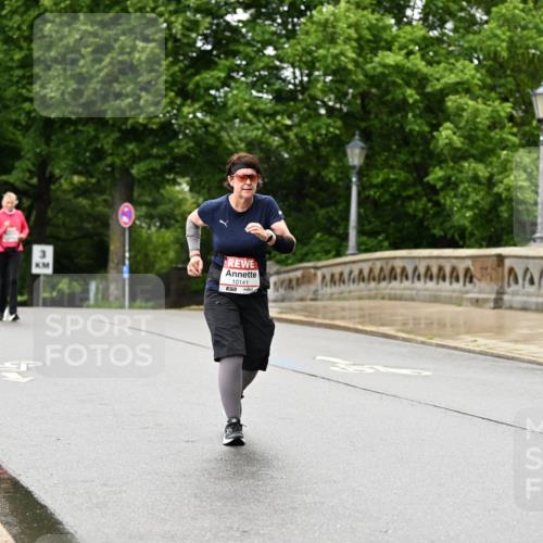 14.06.2026 - REWE Women's Run Dr. Thomas Lammeyer http://msf.ph/oto/9775163 14.06.2026 09:57:14 Laufen 10141, 57 meine-sportfotos.de