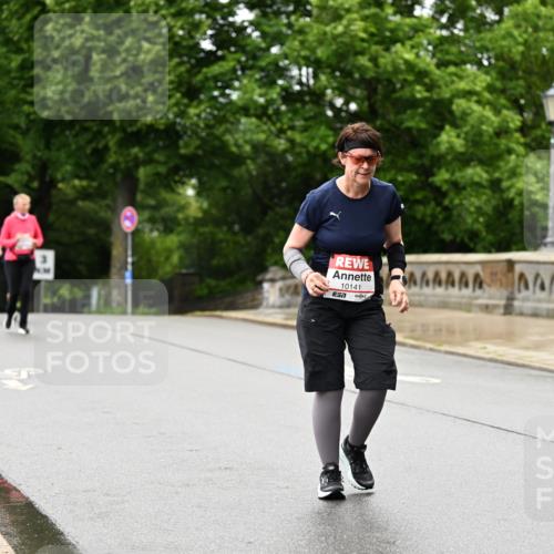 14.06.2026 - REWE Women's Run Dr. Thomas Lammeyer http://msf.ph/oto/9775172 14.06.2026 09:57:15 Laufen 10141 meine-sportfotos.de