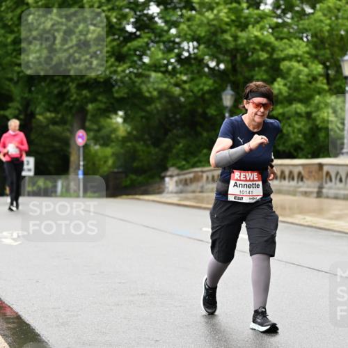 14.06.2026 - REWE Women's Run Dr. Thomas Lammeyer http://msf.ph/oto/9775175 14.06.2026 09:57:15 Laufen 10141, 7 meine-sportfotos.de