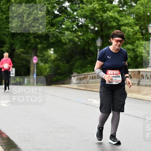 14.06.2026 - REWE Women's Run Dr. Thomas Lammeyer http://msf.ph/oto/9775176 14.06.2026 09:57:16 Laufen 0141 meine-sportfotos.de