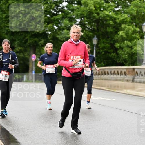 14.06.2026 - REWE Women's Run Dr. Thomas Lammeyer http://msf.ph/oto/9775220 14.06.2026 09:57:23 Laufen 11054, 61 meine-sportfotos.de