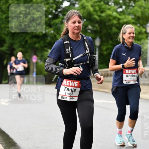 14.06.2026 - REWE Women's Run Dr. Thomas Lammeyer http://msf.ph/oto/9775245 14.06.2026 09:57:25 Laufen 11054, 7, 11100, 1050 meine-sportfotos.de