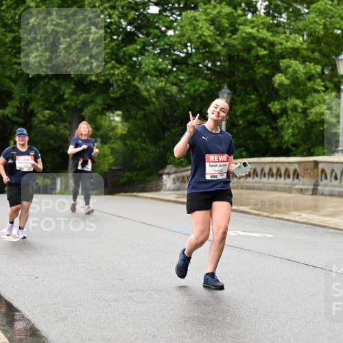 14.06.2026 - REWE Women's Run Dr. Thomas Lammeyer http://msf.ph/oto/9775277 14.06.2026 09:57:30 Laufen 11394 meine-sportfotos.de