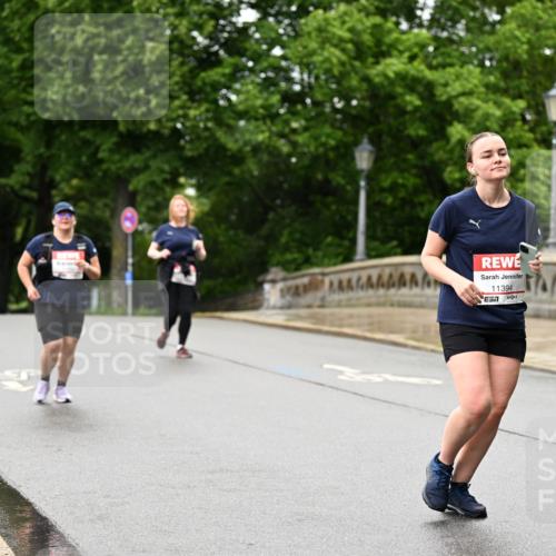 14.06.2026 - REWE Women's Run Dr. Thomas Lammeyer http://msf.ph/oto/9775286 14.06.2026 09:57:30 Laufen 11394, 7 meine-sportfotos.de
