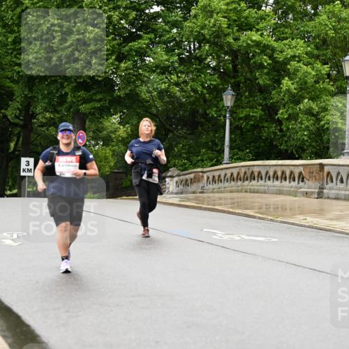 14.06.2026 - REWE Women's Run Dr. Thomas Lammeyer http://msf.ph/oto/9775295 14.06.2026 09:57:31 Laufen 3 meine-sportfotos.de