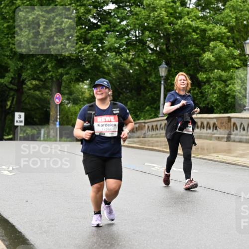 14.06.2026 - REWE Women's Run Dr. Thomas Lammeyer http://msf.ph/oto/9775302 14.06.2026 09:57:33 Laufen 11256 meine-sportfotos.de