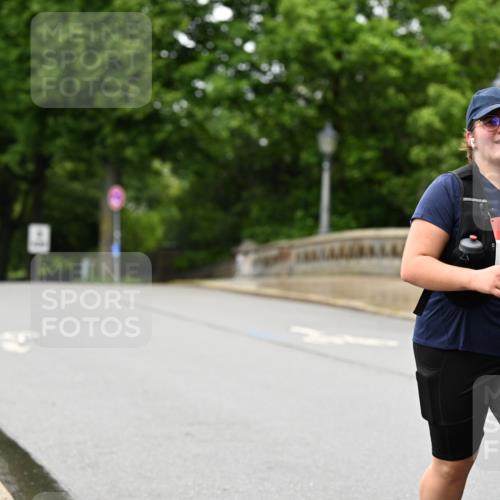 14.06.2026 - REWE Women's Run Dr. Thomas Lammeyer http://msf.ph/oto/9775317 14.06.2026 09:57:35 Laufen 11256, 577 meine-sportfotos.de