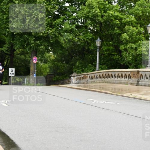 14.06.2026 - REWE Women's Run Dr. Thomas Lammeyer http://msf.ph/oto/9775341 14.06.2026 09:57:54 Laufen 3 meine-sportfotos.de