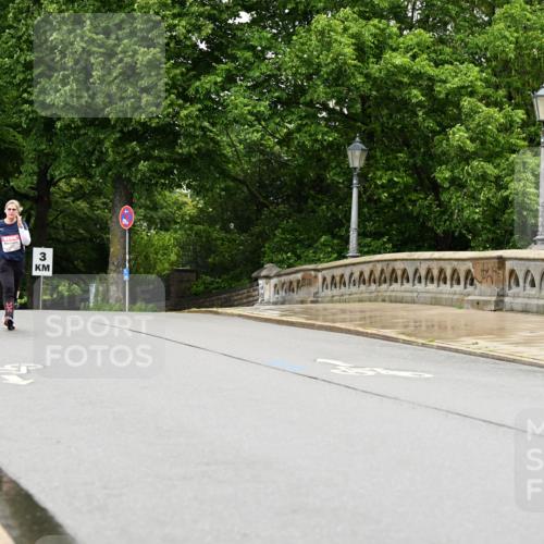 14.06.2026 - REWE Women's Run Dr. Thomas Lammeyer http://msf.ph/oto/9775352 14.06.2026 09:57:55 Laufen 3 meine-sportfotos.de