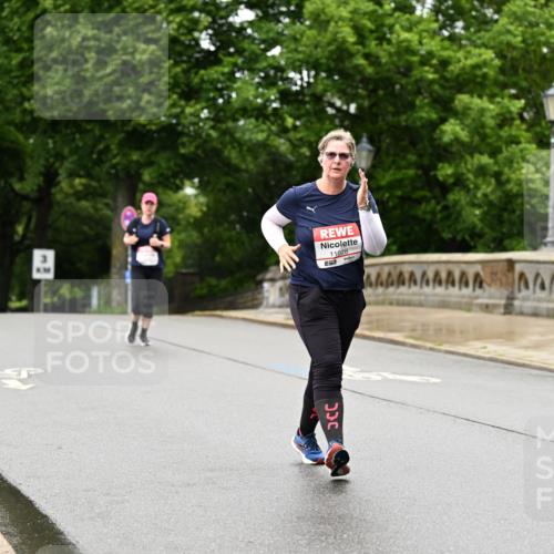 14.06.2026 - REWE Women's Run Dr. Thomas Lammeyer http://msf.ph/oto/9775388 14.06.2026 09:58:02 Laufen 11028 meine-sportfotos.de