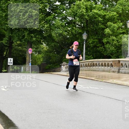 14.06.2026 - REWE Women's Run Dr. Thomas Lammeyer http://msf.ph/oto/9775407 14.06.2026 09:58:05 Laufen 3 meine-sportfotos.de