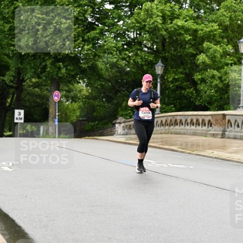 14.06.2026 - REWE Women's Run Dr. Thomas Lammeyer http://msf.ph/oto/9775408 14.06.2026 09:58:05 Laufen 3, 10157 meine-sportfotos.de