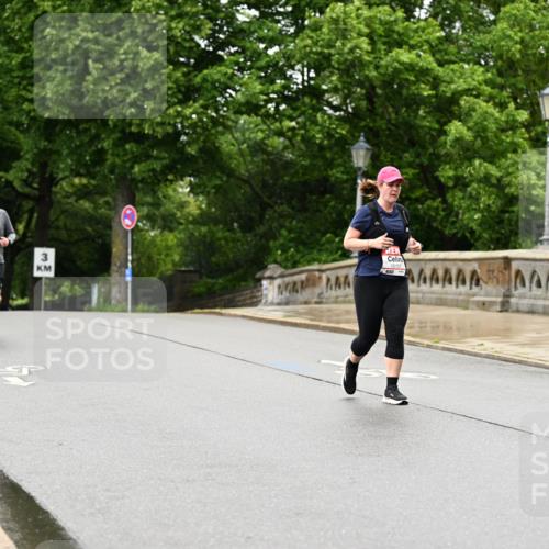 14.06.2026 - REWE Women's Run Dr. Thomas Lammeyer http://msf.ph/oto/9775414 14.06.2026 09:58:06 Laufen 3, 10157 meine-sportfotos.de