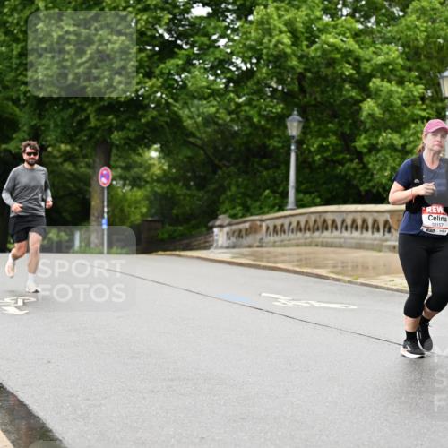 14.06.2026 - REWE Women's Run Dr. Thomas Lammeyer http://msf.ph/oto/9775425 14.06.2026 09:58:07 Laufen 12395, 10157 meine-sportfotos.de