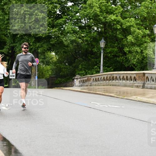 14.06.2026 - REWE Women's Run Dr. Thomas Lammeyer http://msf.ph/oto/9775435 14.06.2026 09:58:08 Laufen 35 meine-sportfotos.de