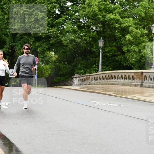 14.06.2026 - REWE Women's Run Dr. Thomas Lammeyer http://msf.ph/oto/9775436 14.06.2026 09:58:08 Laufen 3 meine-sportfotos.de