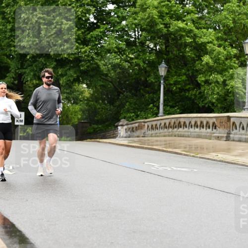 14.06.2026 - REWE Women's Run Dr. Thomas Lammeyer http://msf.ph/oto/9775437 14.06.2026 09:58:08 Laufen  meine-sportfotos.de