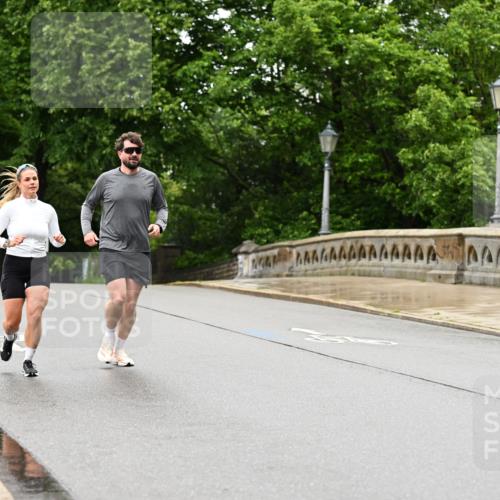 14.06.2026 - REWE Women's Run Dr. Thomas Lammeyer http://msf.ph/oto/9775443 14.06.2026 09:58:09 Laufen  meine-sportfotos.de