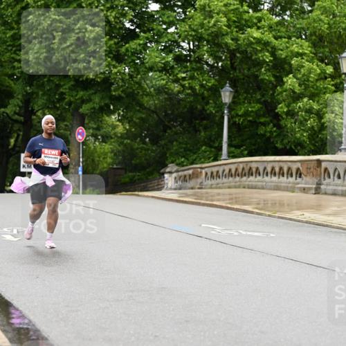 14.06.2026 - REWE Women's Run Dr. Thomas Lammeyer http://msf.ph/oto/9775473 14.06.2026 09:58:14 Laufen 10182 meine-sportfotos.de