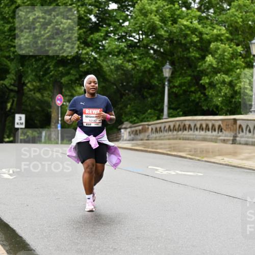 14.06.2026 - REWE Women's Run Dr. Thomas Lammeyer http://msf.ph/oto/9775490 14.06.2026 09:58:15 Laufen 10182, 57 meine-sportfotos.de