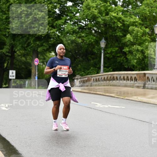 14.06.2026 - REWE Women's Run Dr. Thomas Lammeyer http://msf.ph/oto/9775491 14.06.2026 09:58:15 Laufen 10182, 57 meine-sportfotos.de