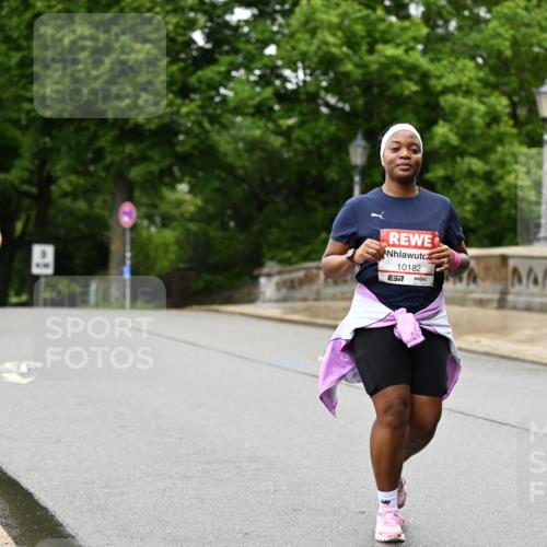 14.06.2026 - REWE Women's Run Dr. Thomas Lammeyer http://msf.ph/oto/9775502 14.06.2026 09:58:17 Laufen 10182, 7 meine-sportfotos.de