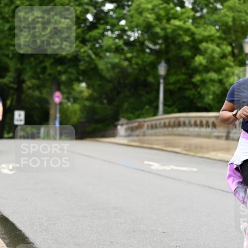14.06.2026 - REWE Women's Run Dr. Thomas Lammeyer http://msf.ph/oto/9775510 14.06.2026 09:58:17 Laufen 10182 meine-sportfotos.de