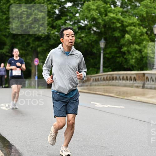 14.06.2026 - REWE Women's Run Dr. Thomas Lammeyer http://msf.ph/oto/9775522 14.06.2026 09:58:22 Laufen  meine-sportfotos.de